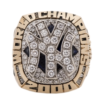 2000 New York Yankees World Series Champions Ring(Player Version) Personally Owned By Don Zimmer With The Original Presentation Box (Zimmer LOA)